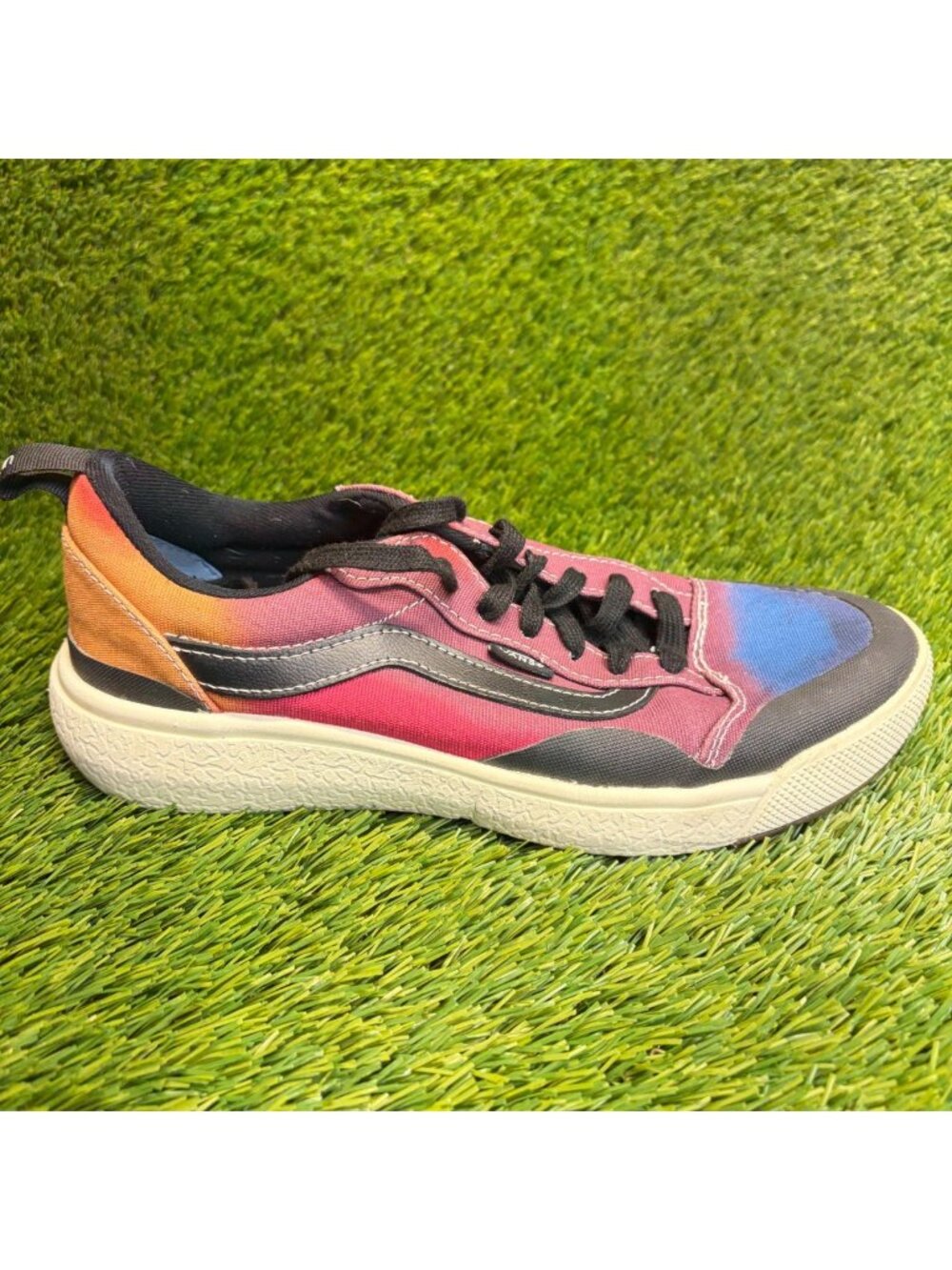 Vans UltraRange Exo SE Womens 9 Men 7.5 Blue Pink Athletic Skate Shoes Sneakers